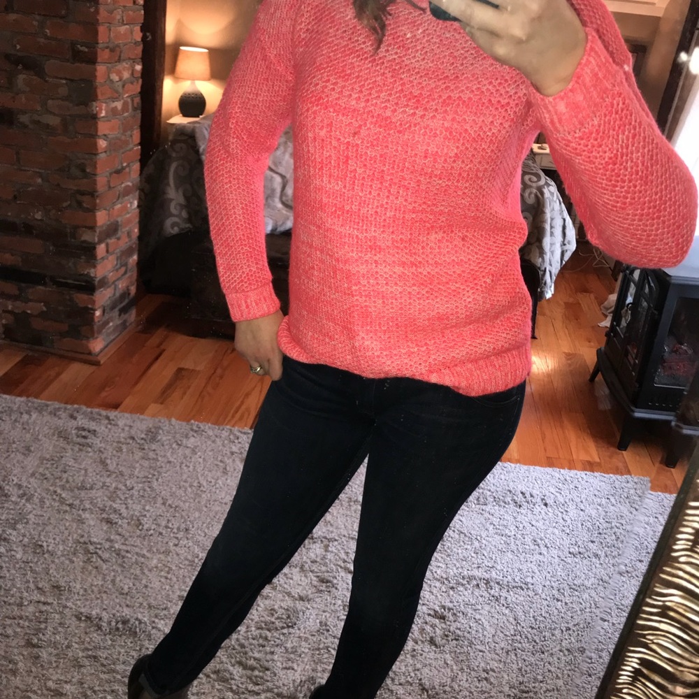 Sweater - Picture 5 of 6